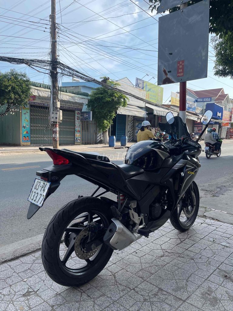 Honda CBR 2011 - ảnh 3
