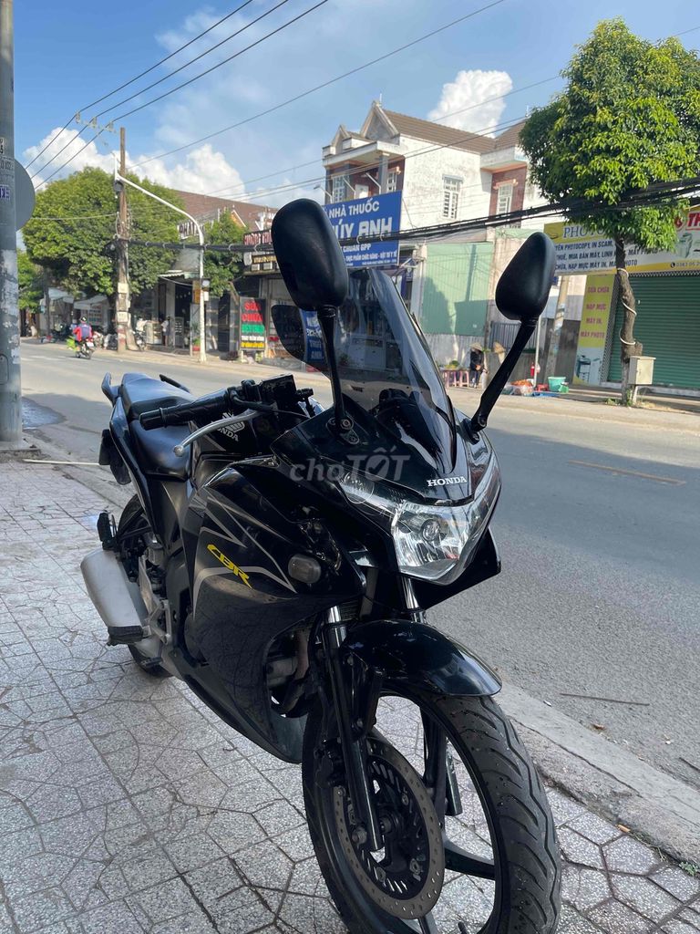 Honda CBR 2011 - ảnh 4