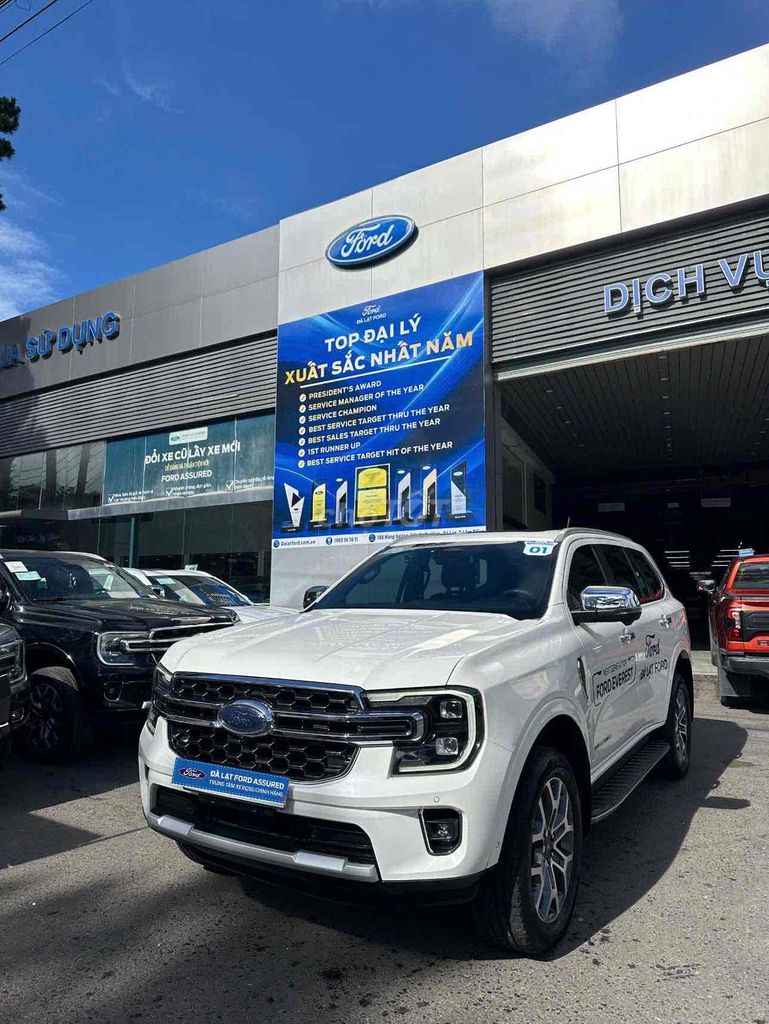 Ford Everest 2024 - ảnh 2