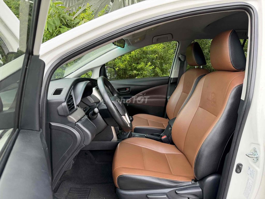 Toyota Innova 2.0E 2021 - ảnh 5