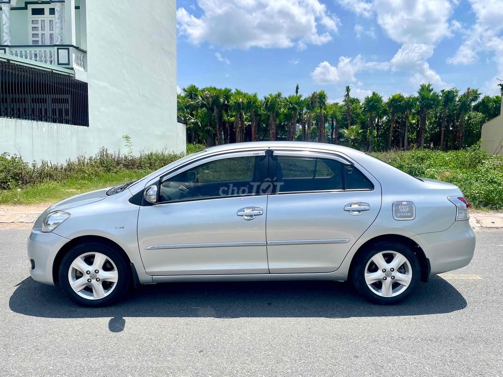 Toyota Vios 2009 - ảnh 3