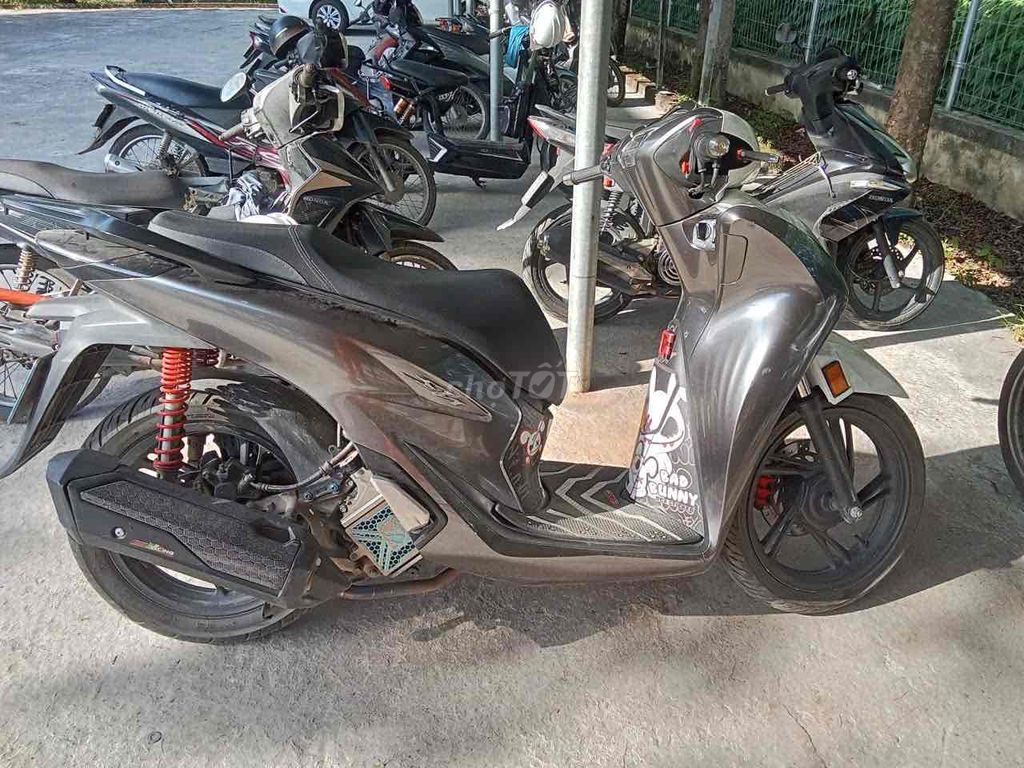 Honda SH 2023 - ảnh 1