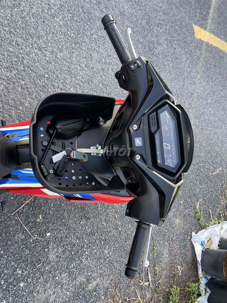 Honda Winner 2023 - ảnh 4