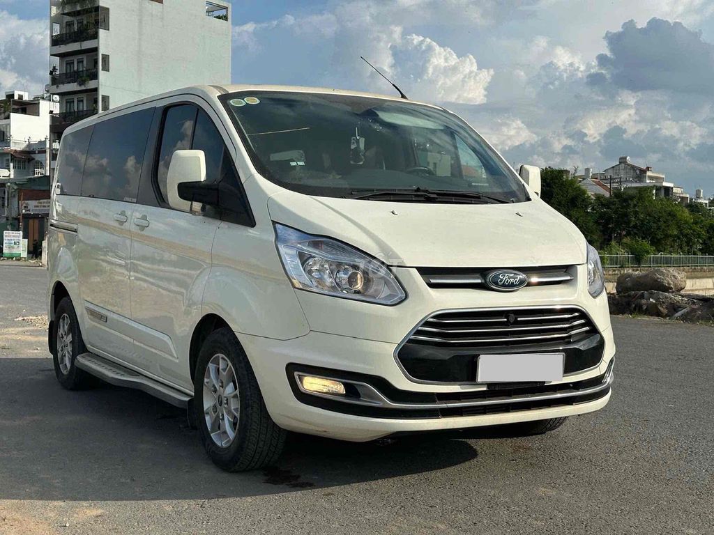 Ford - ảnh 1