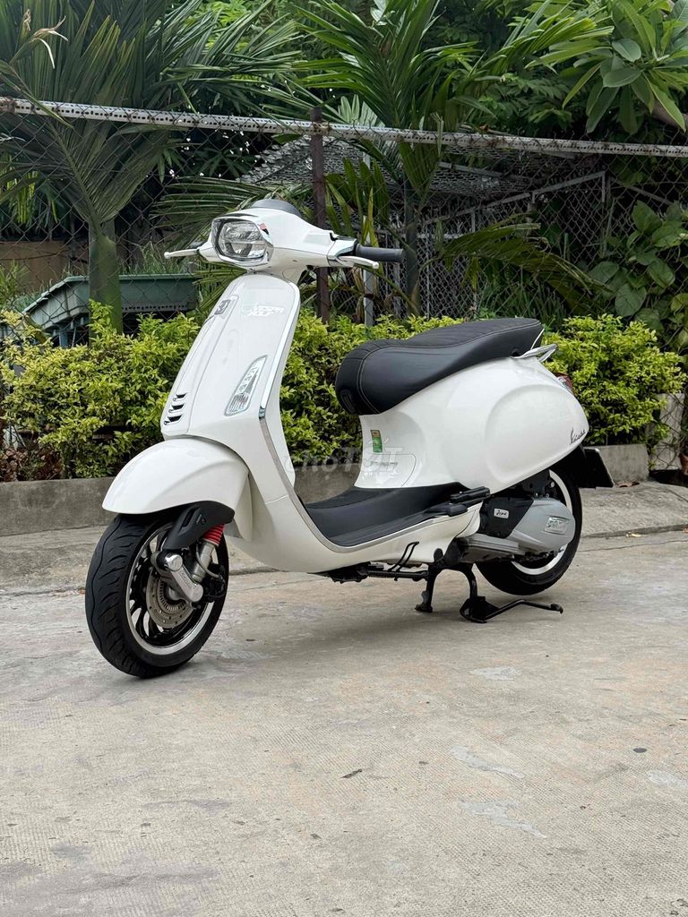 Vespa Sprint 2022 - ảnh 3