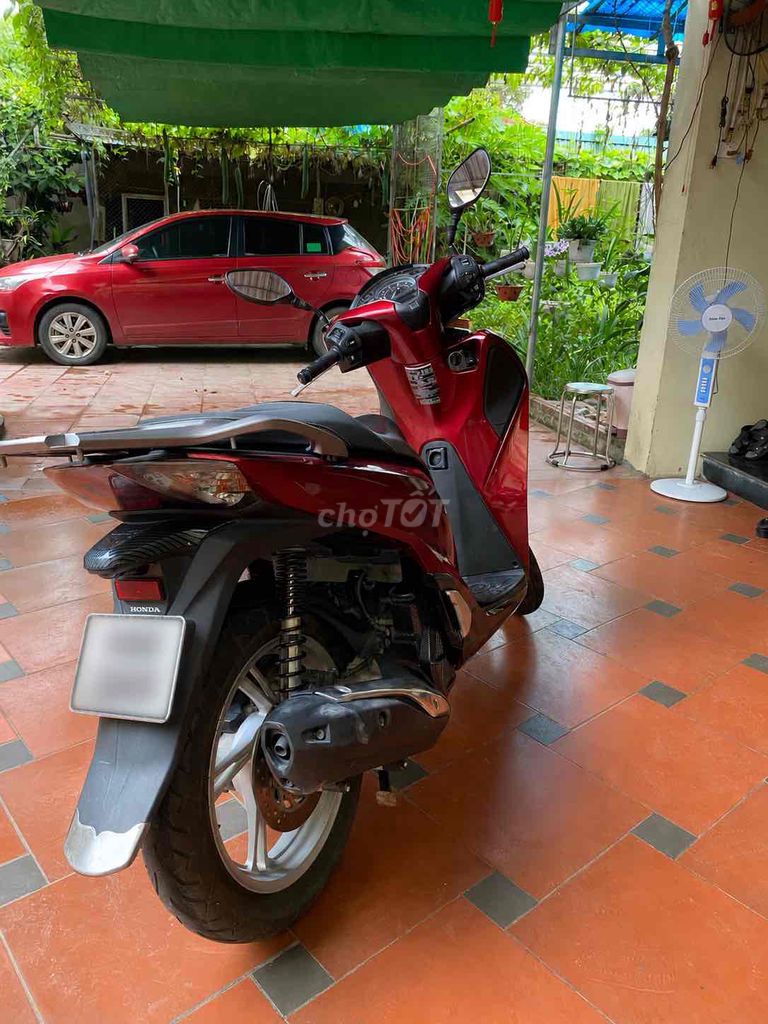 Honda SH 2018 - ảnh 1