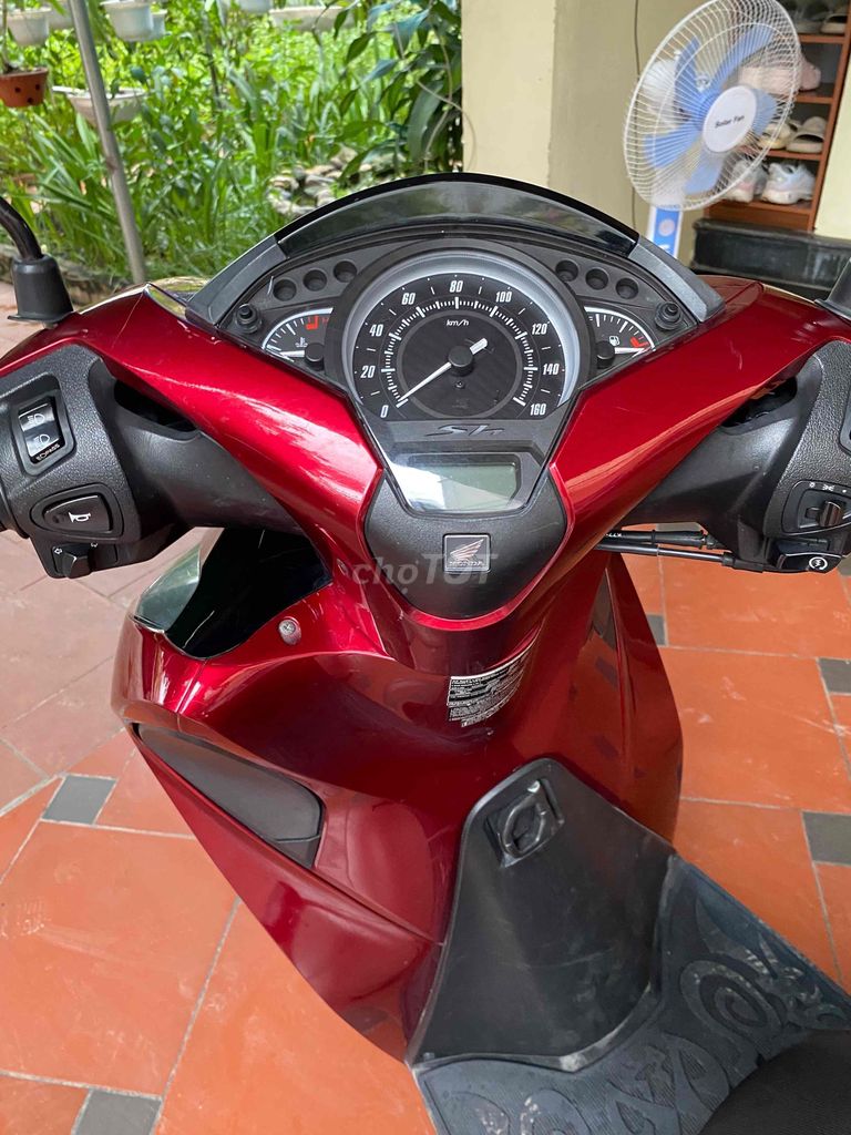 Honda SH 2018 - ảnh 2