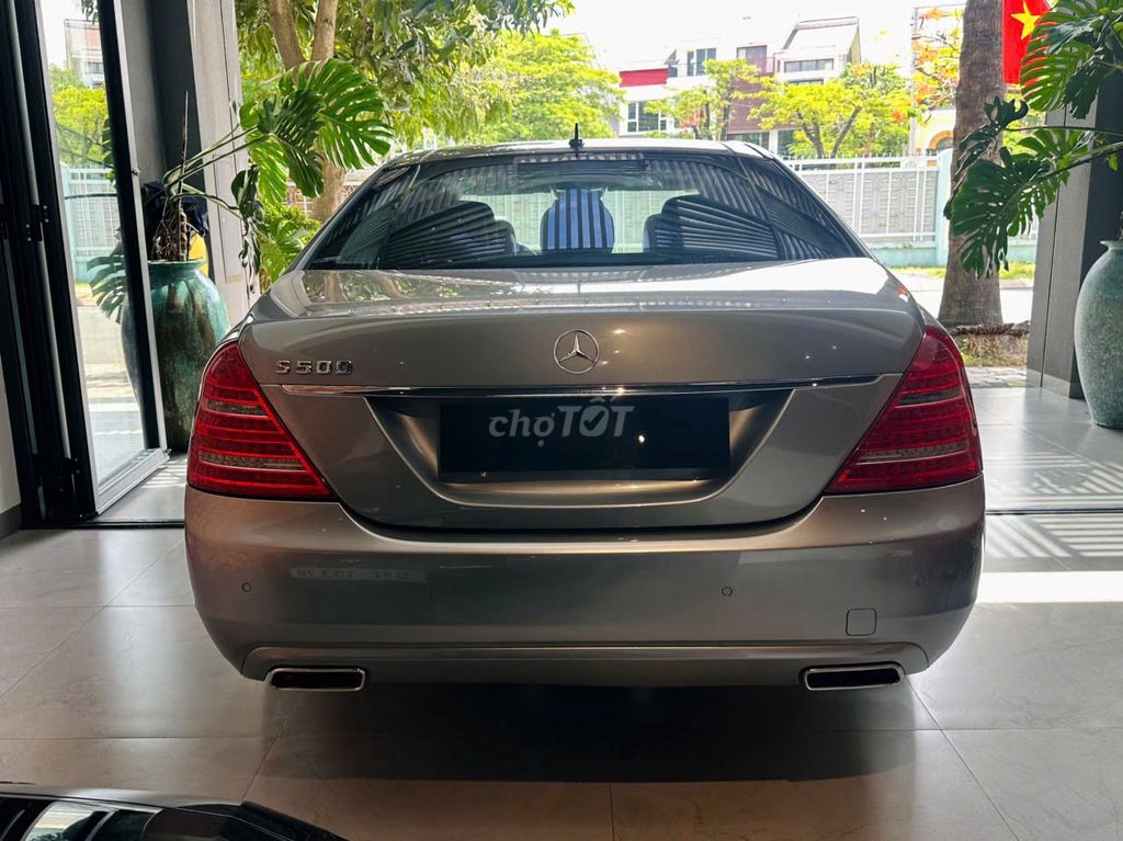 Mercedes-Benz 2011 - ảnh 4