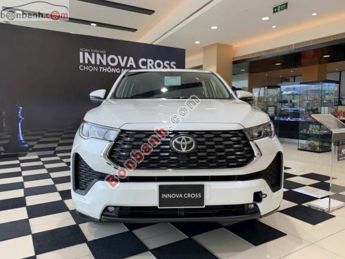 Toyota Innova Cross 2.0G CVT 2026 - ảnh 1
