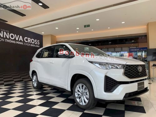 Toyota Innova Cross 2.0G CVT 2026 - ảnh 2
