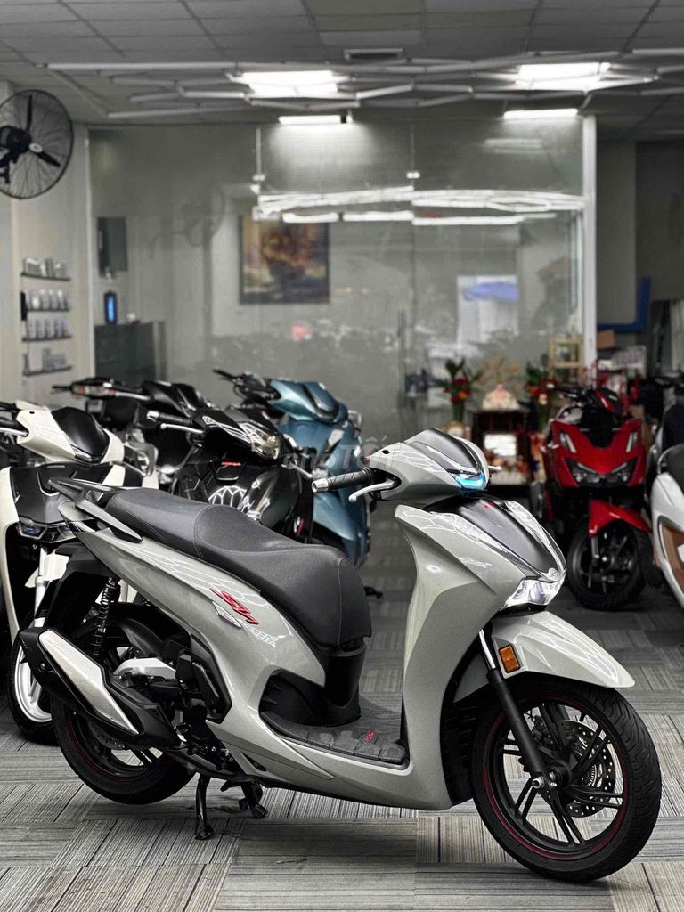 Honda SH 2021 - ảnh 3