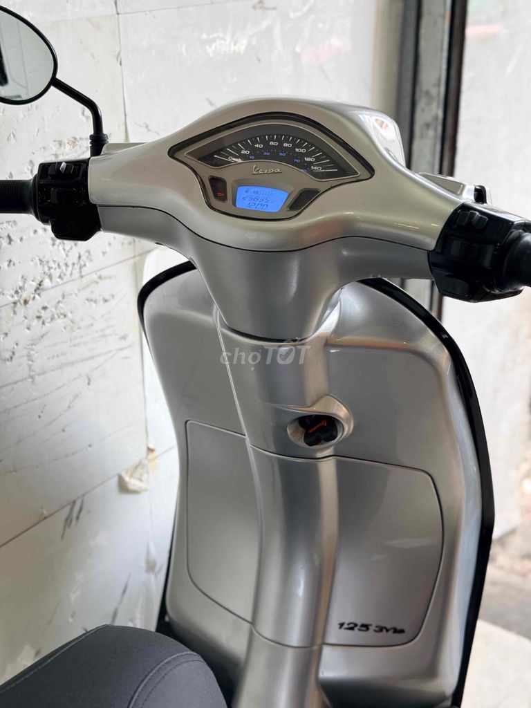 Piaggio Vespa 2015 - ảnh 3