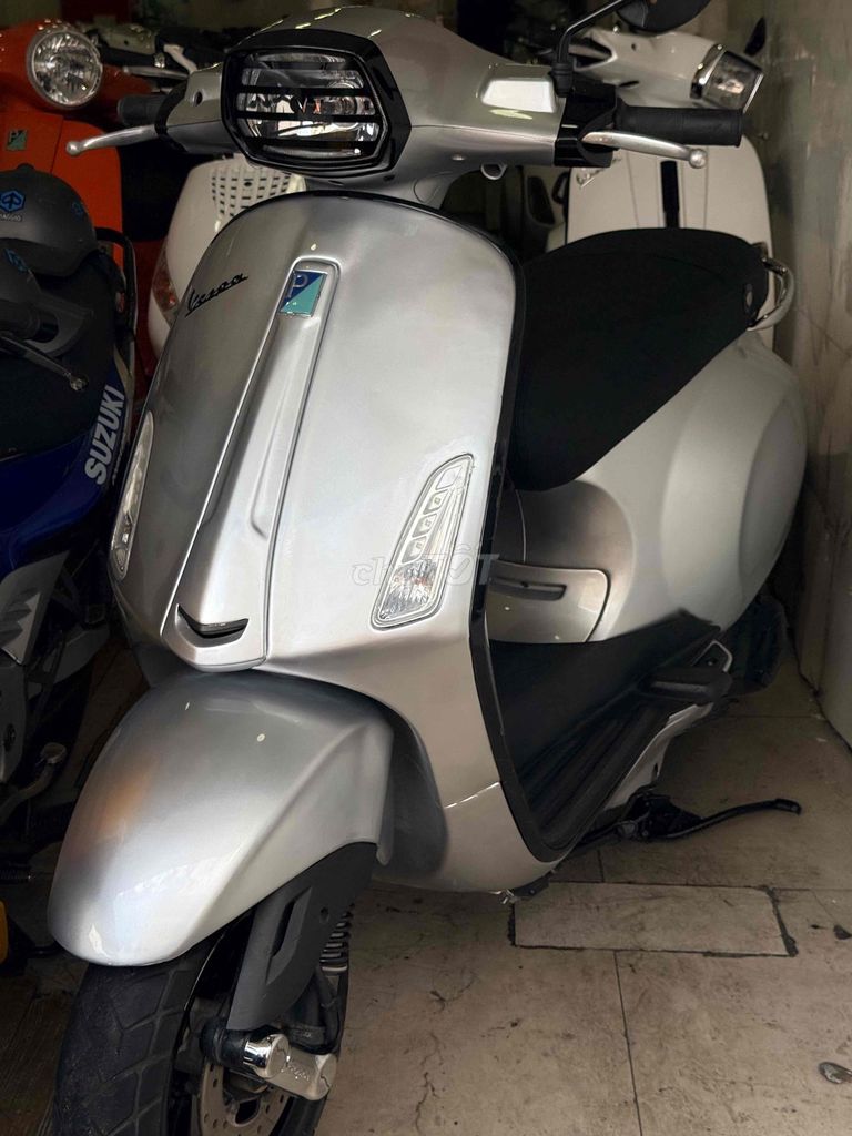 Piaggio Vespa 2015 - ảnh 4
