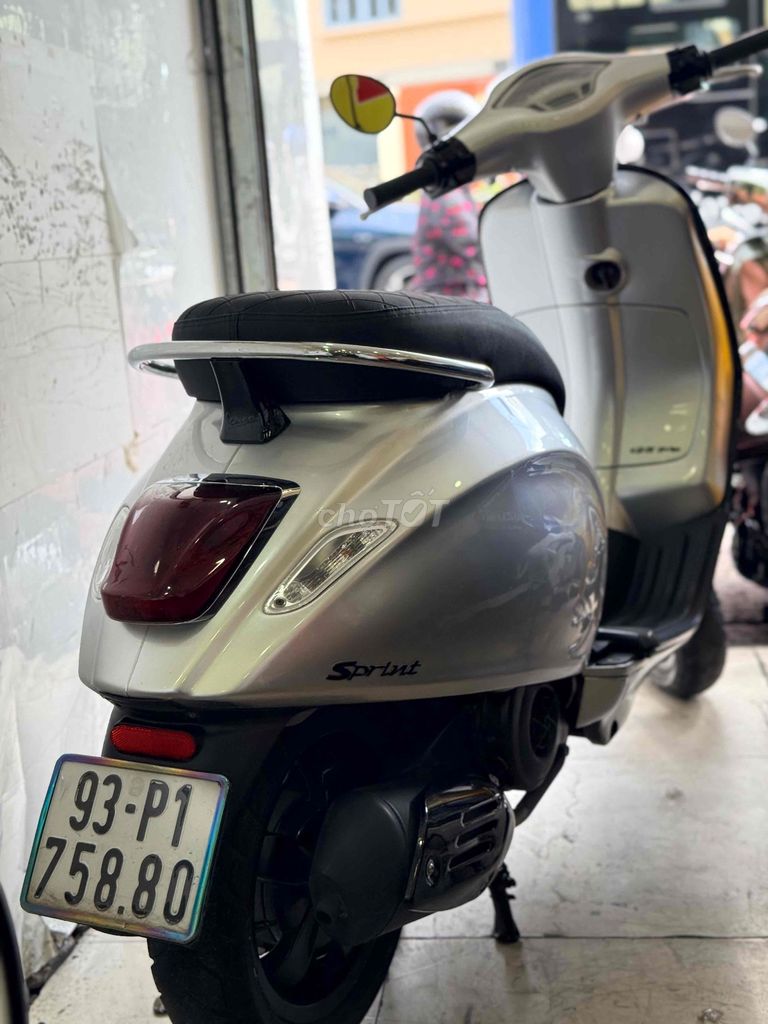 Piaggio Vespa 2015 - ảnh 5
