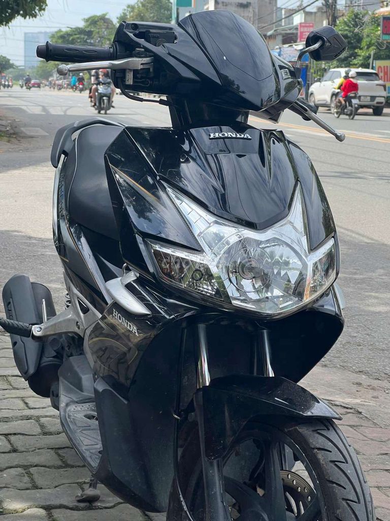 Honda Air Blade 2010 - ảnh 2