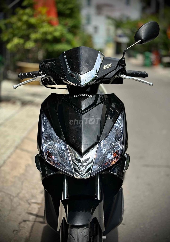 Honda Air Blade 2011 - ảnh 2