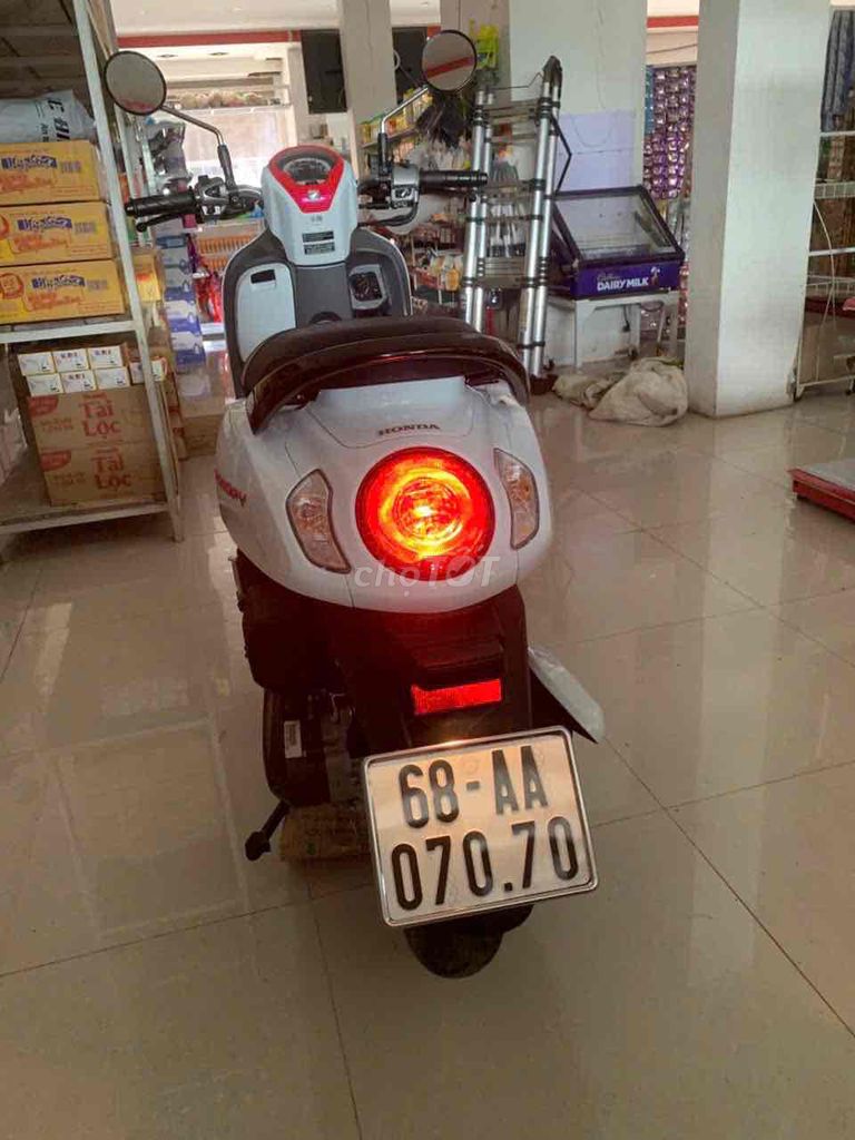 Honda Scoopy 2025 - ảnh 2