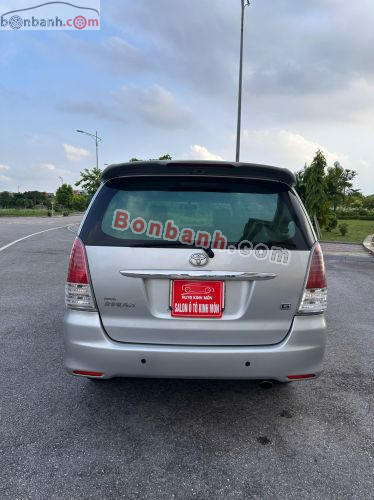 Toyota Innova G 2011 - ảnh 4