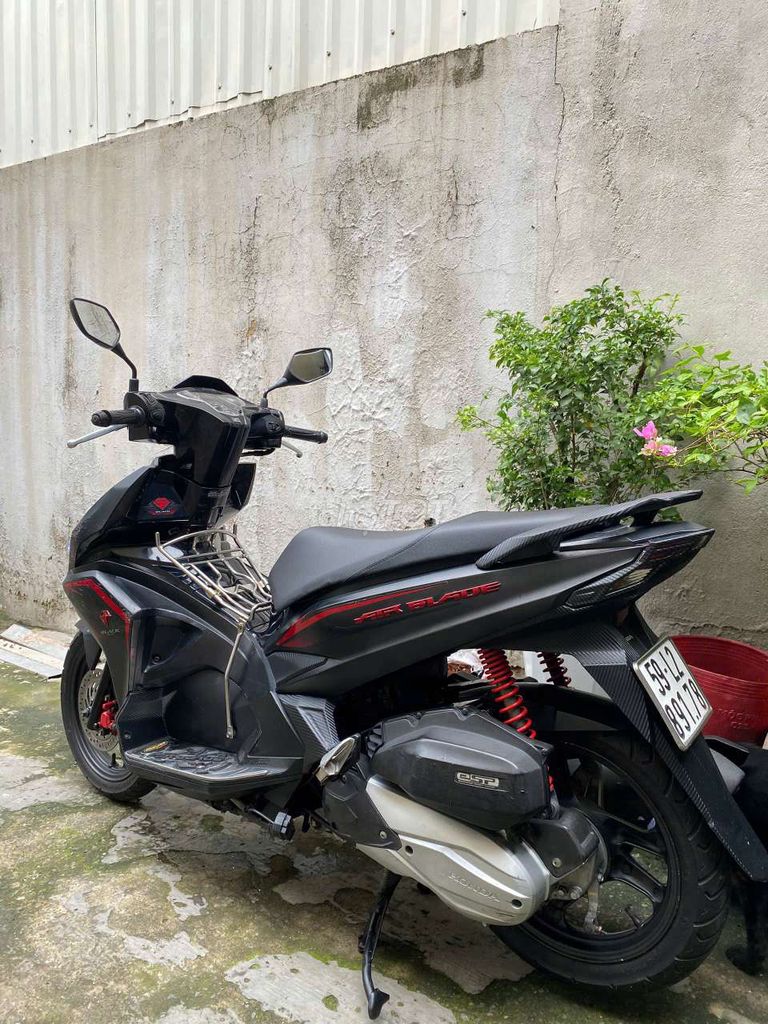 Honda Air Blade 2017 - ảnh 3