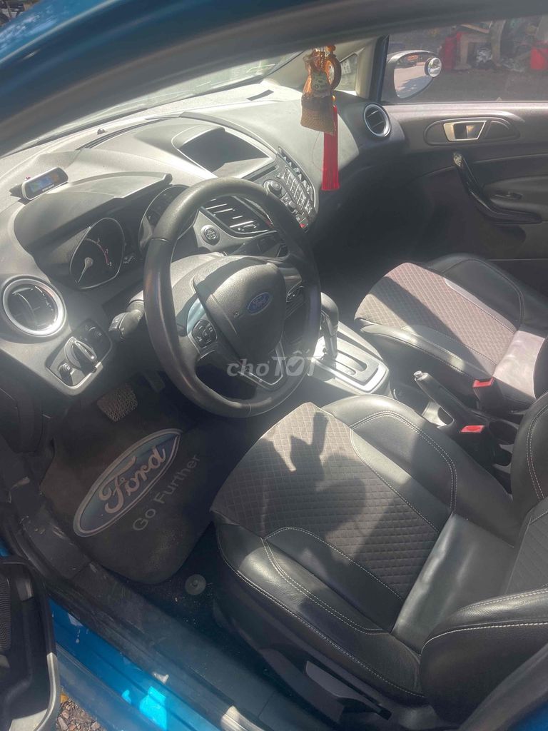 Ford Fiesta 2015 - ảnh 3