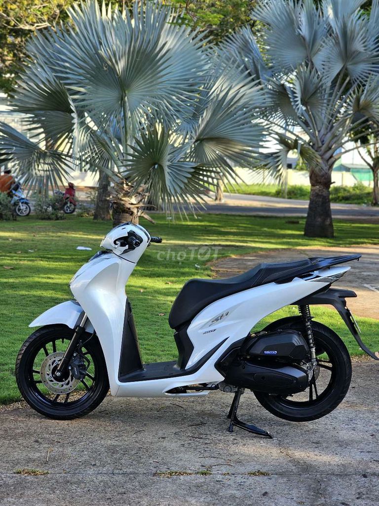 Honda SH 2023 - ảnh 4