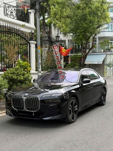BMW 7 Series 735i M Sport 2023 - ảnh 3