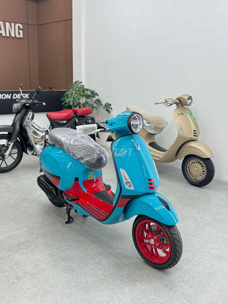 Vespa Primavera 2025 - ảnh 3