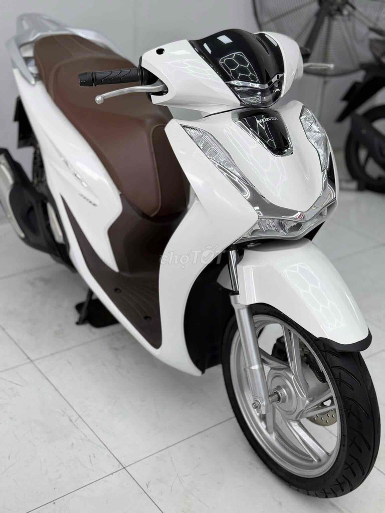 Honda SH 2023 - ảnh 2