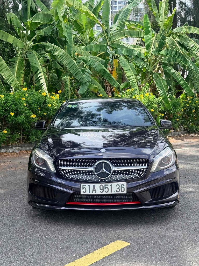 Mercedes-Benz 2013 - ảnh 1
