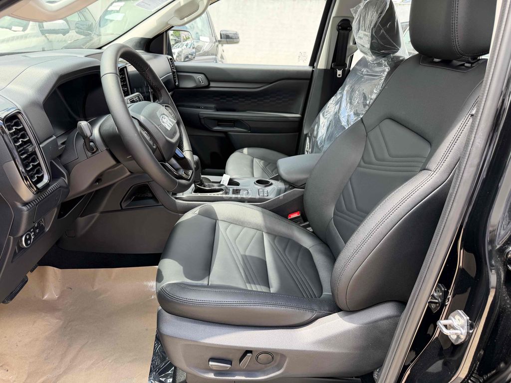 Ford Everest 2026 - ảnh 5