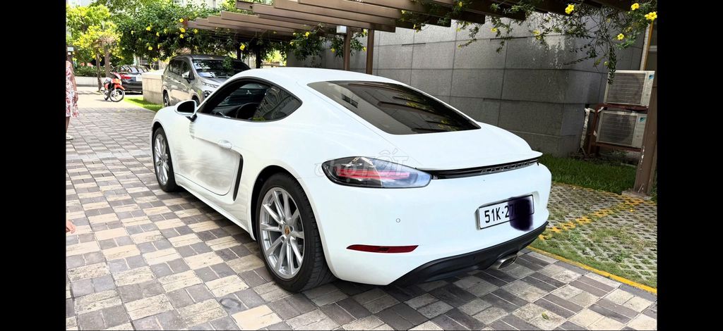Porsche 2022 - ảnh 1