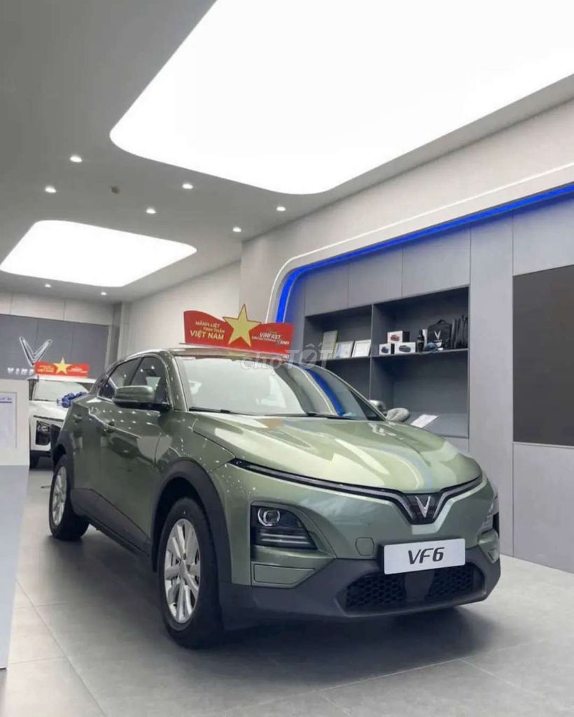VinFast VF6 Eco - ảnh 2