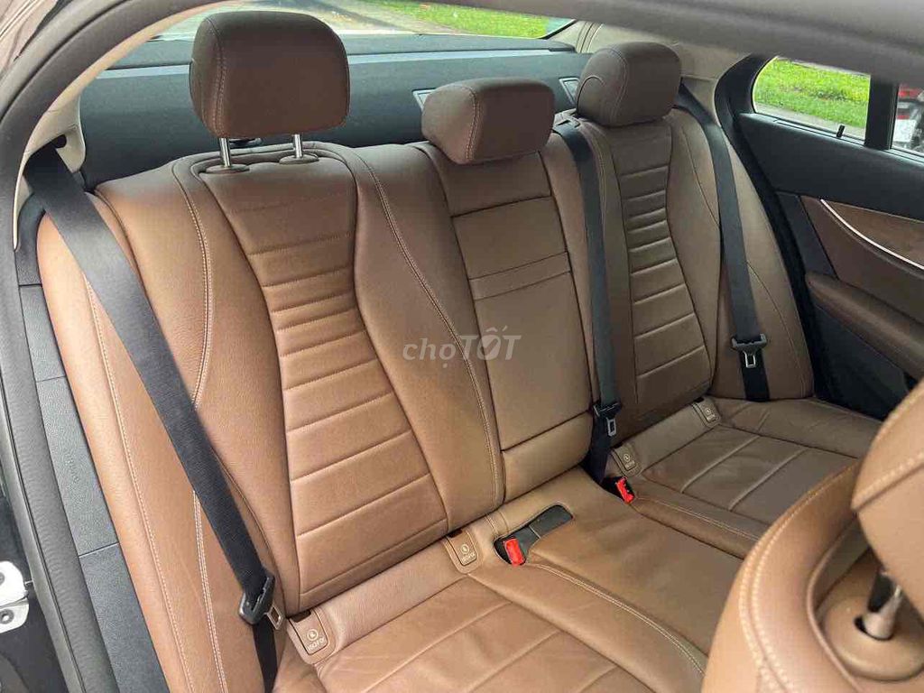 Mercedes-Benz 2019 - ảnh 4
