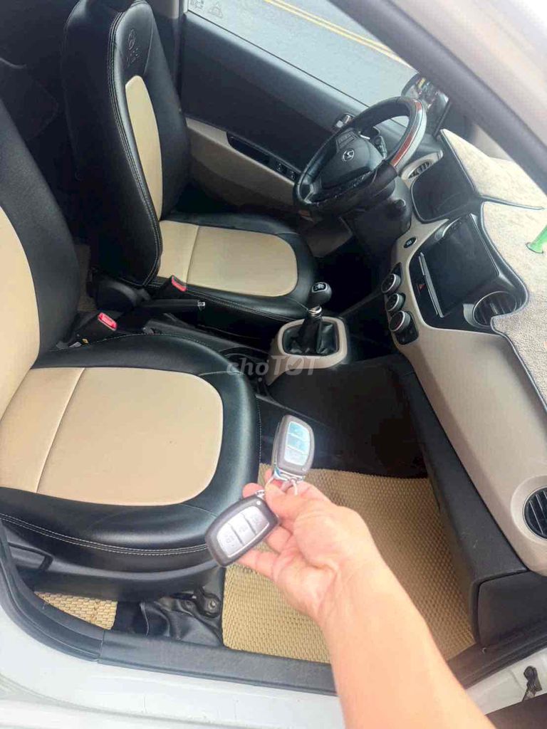 Hyundai Grand i10 - ảnh 4