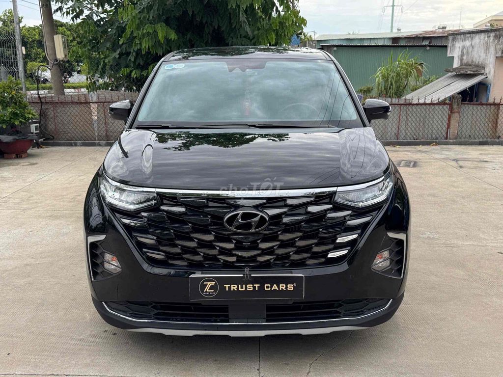 Hyundai Custin 2023 - ảnh 1