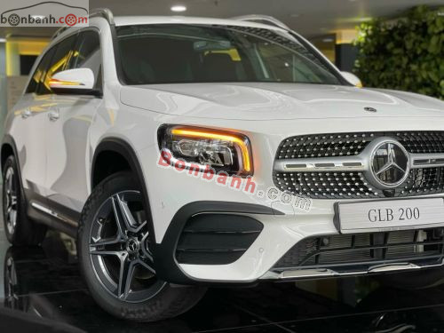 Mercedes-Benz 2025 - ảnh 2