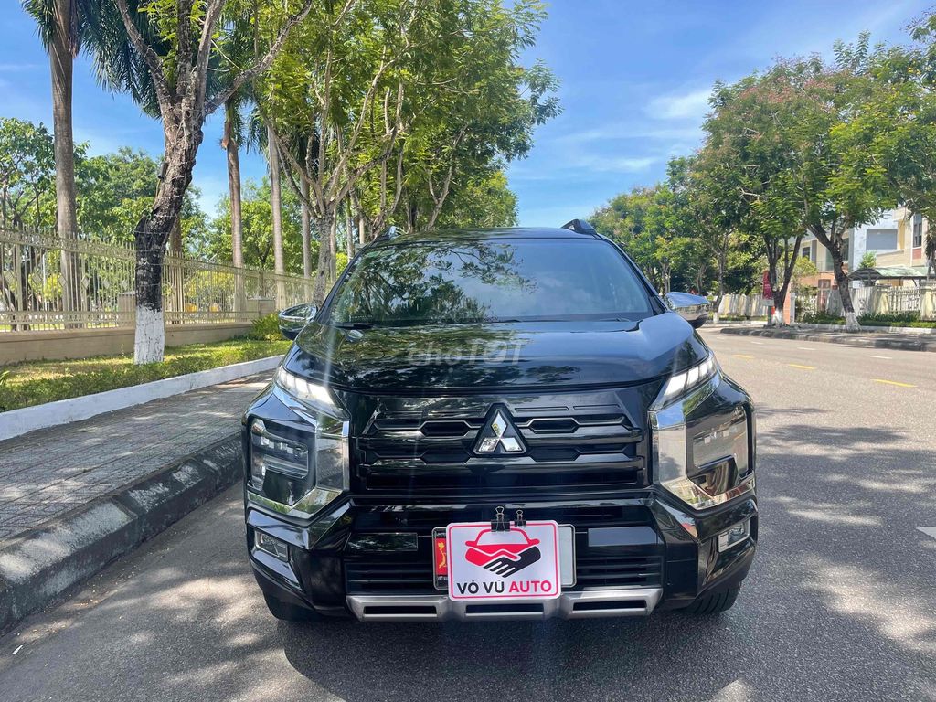 Mitsubishi Xpander Cross 2023 - ảnh 1