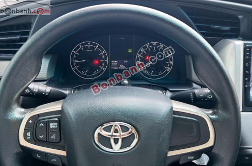 Toyota Innova E 2.0 MT 2023 - ảnh 5