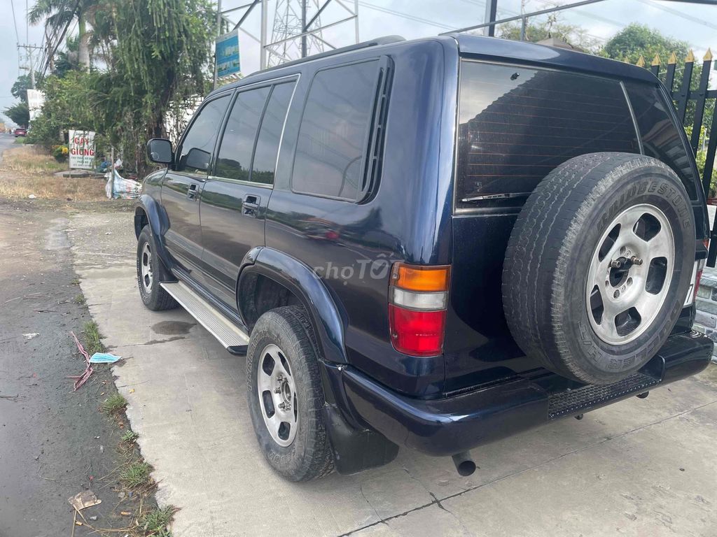 Isuzu Trooper 1998 - ảnh 3