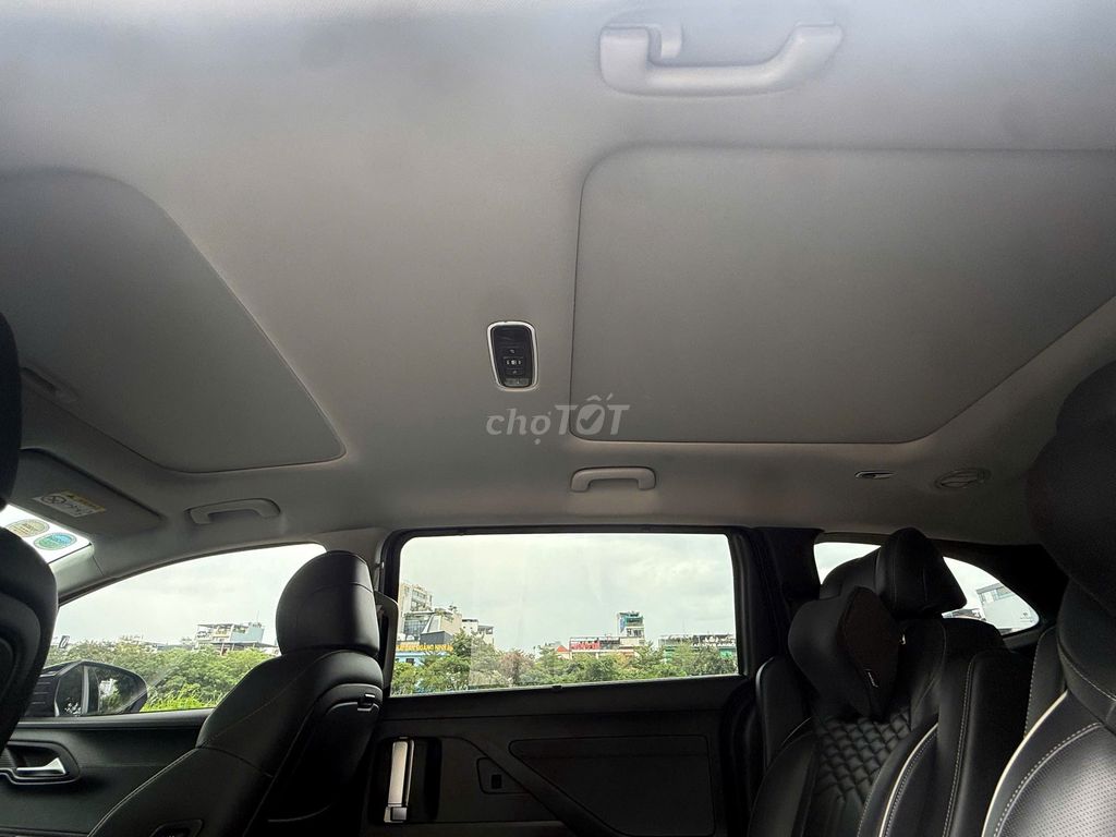 Hyundai Custin 2023 - ảnh 3