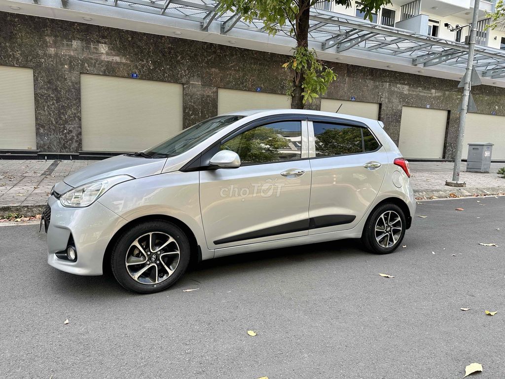 Hyundai Grand i10 - ảnh 1