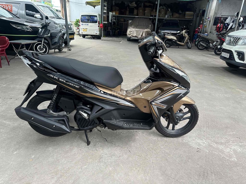 Honda Airblade 2015 - ảnh 2