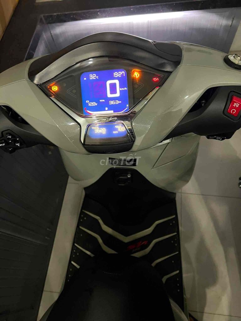 Honda SH 2021 - ảnh 1