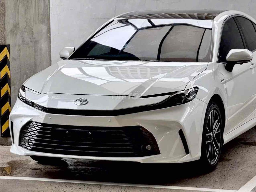 Toyota Camry 2026 - ảnh 3