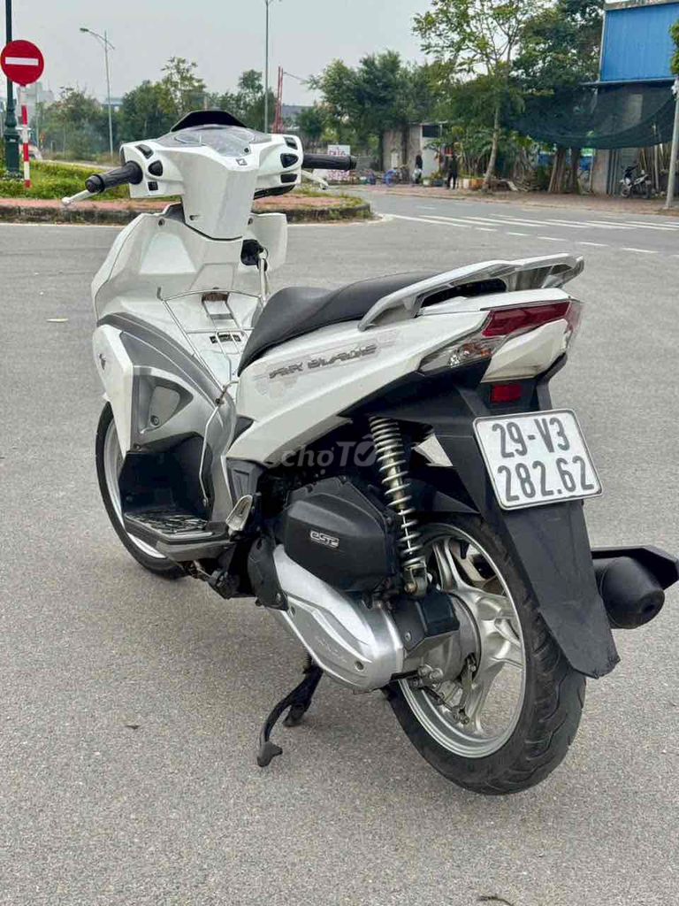 Honda Air Blade 2016 - ảnh 5
