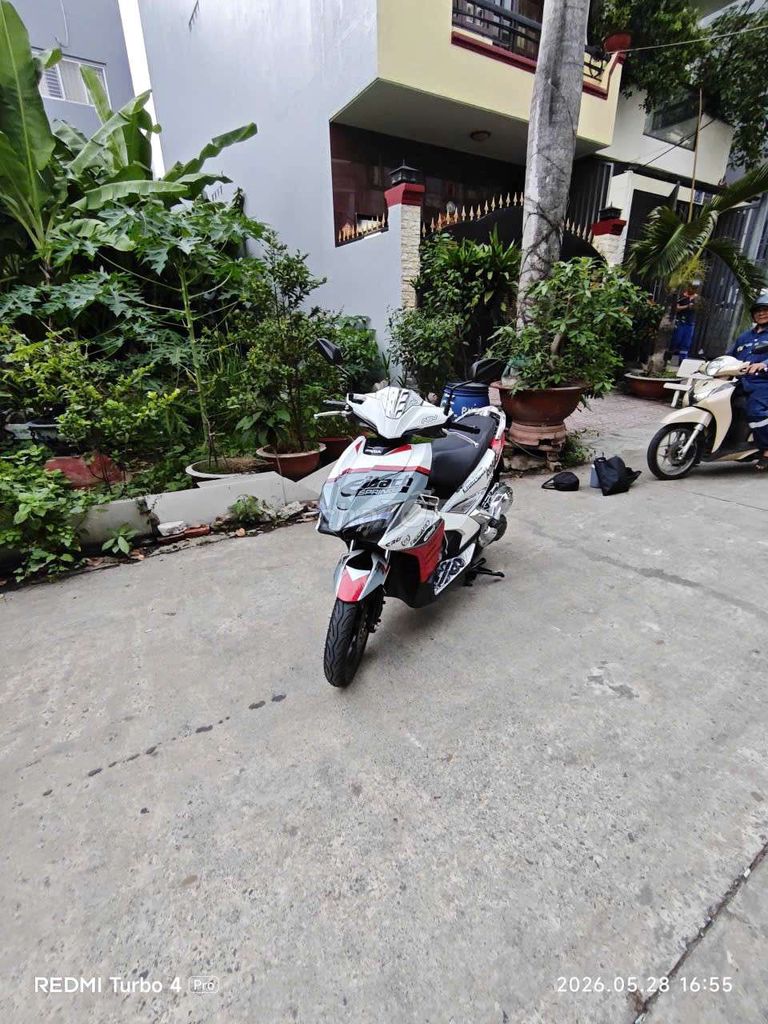 Honda Air Blade 2018 - ảnh 3