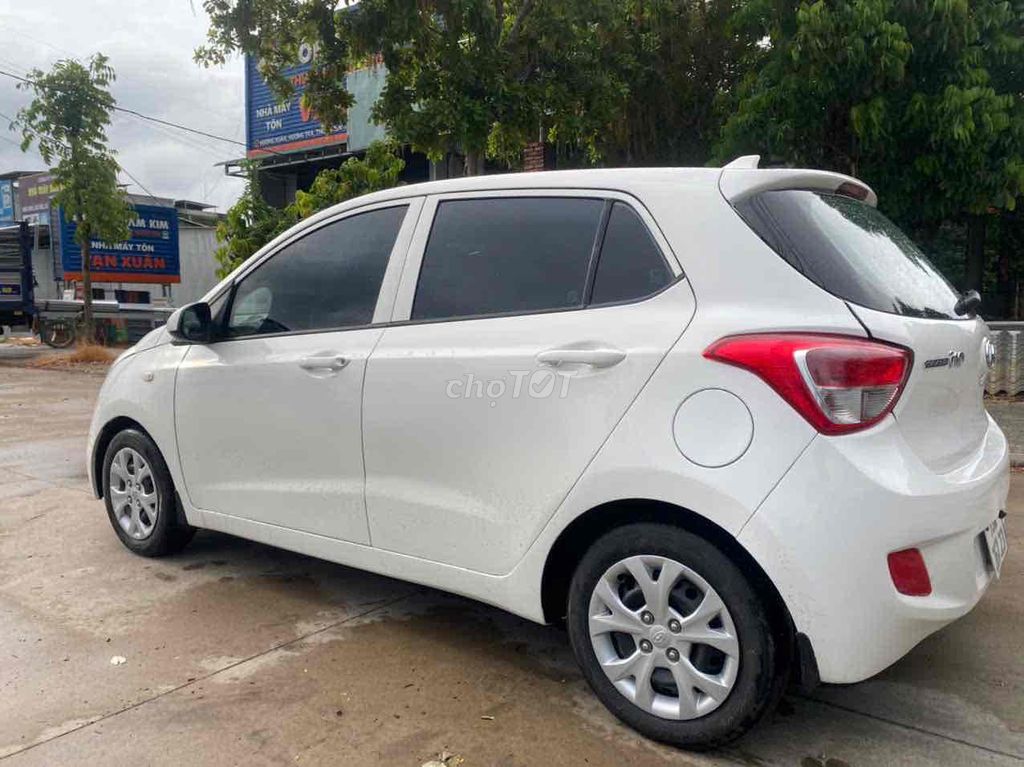 Hyundai i10 2014 - ảnh 2