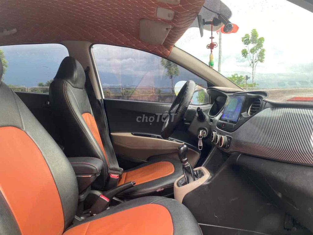 Hyundai i10 2014 - ảnh 4