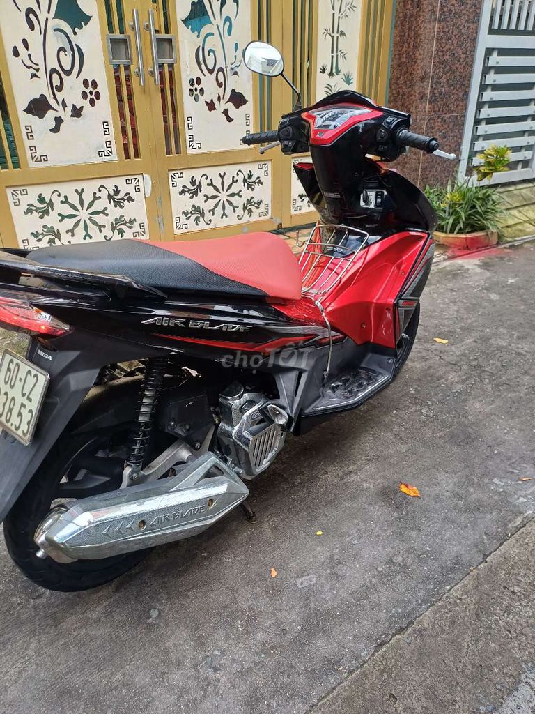 Honda Air Blade 2015 - ảnh 3