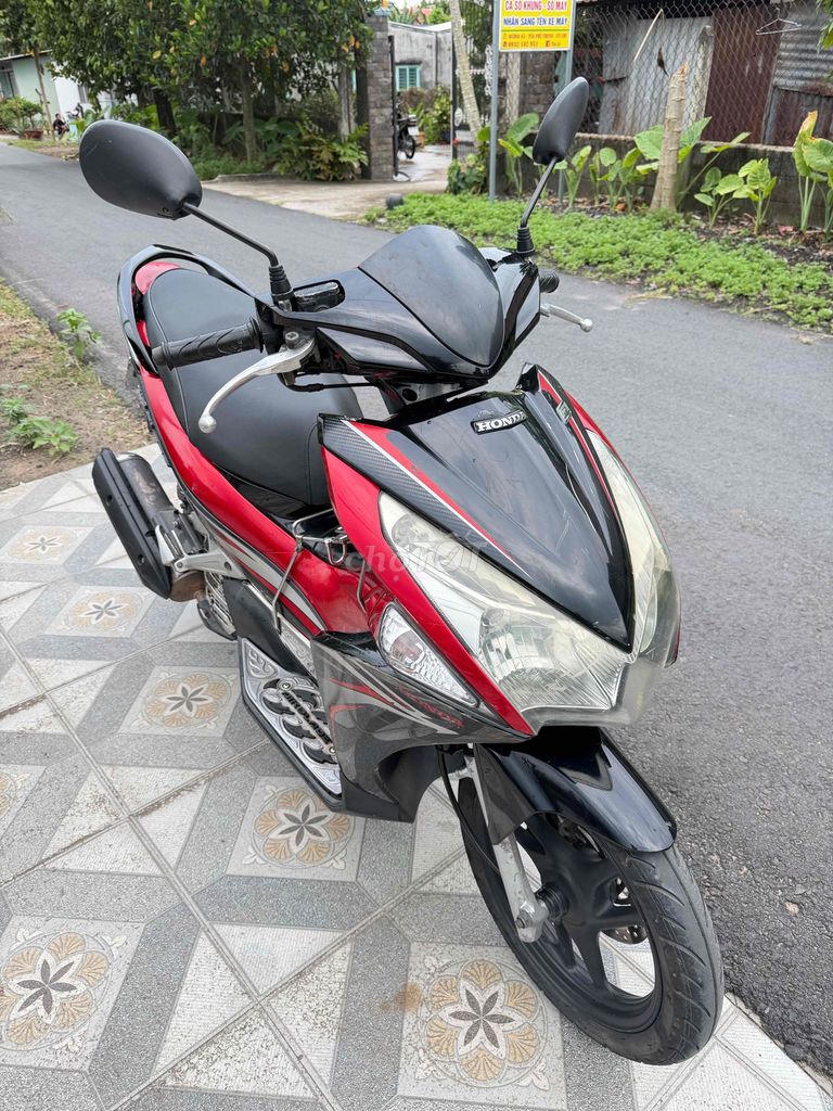 Honda Air Blade 2011 - ảnh 1